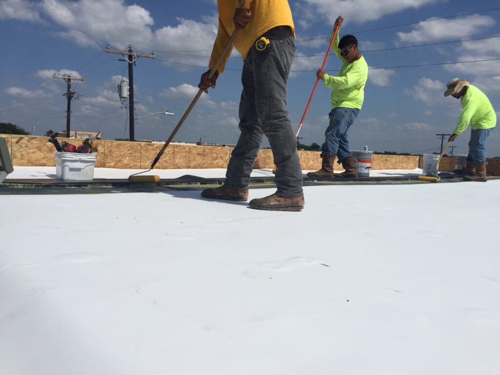 How to Identify and Fix Common Issues in Commercial Flat Roofs IMG 3960 1024x768 1